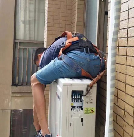 雨花台空调移机